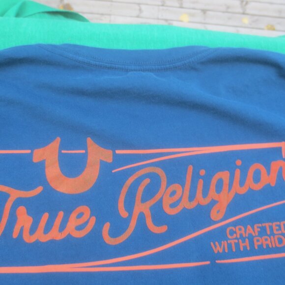 True Religion Jeans Short Sleeved T-Shirt - Size Medium. - Picture 11 of 11
